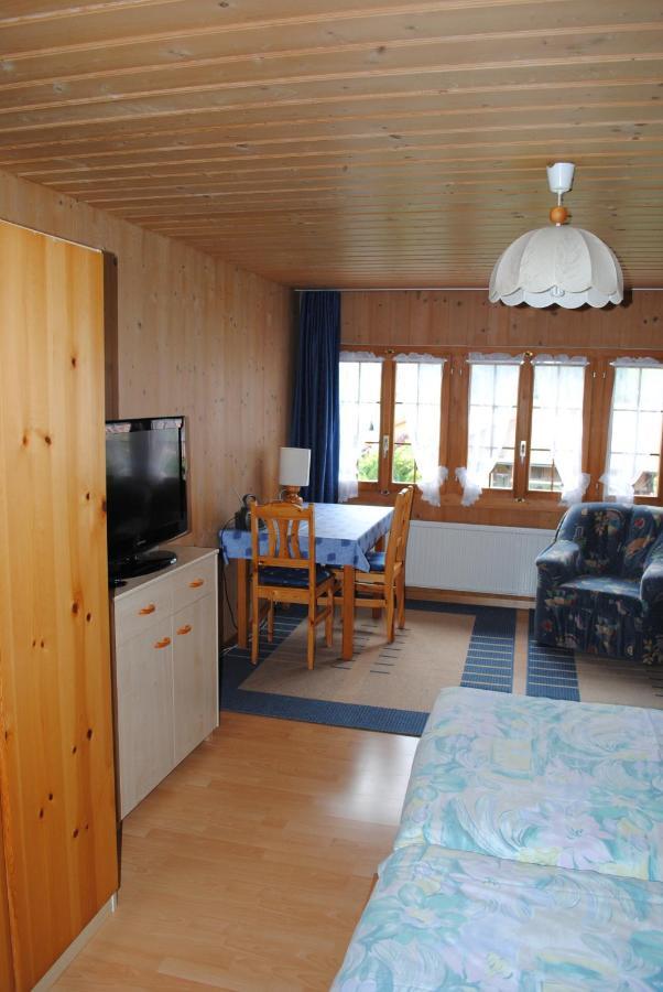 Studio Glaus Apartment Вилдерсвил Екстериор снимка